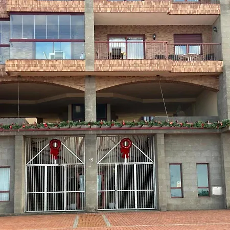Playa De Canteras Con Parking Gratis *